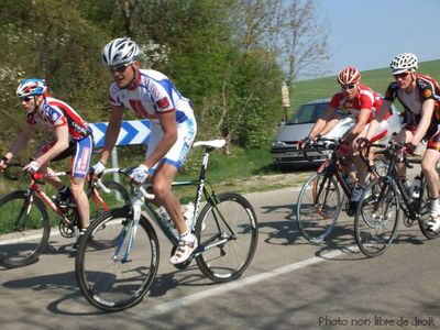 11-04-09_Course_Yrouerre2016.JPG