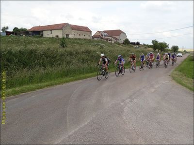 14-06-01_Chpt_Bourgogne_Yrouerre034.jpg