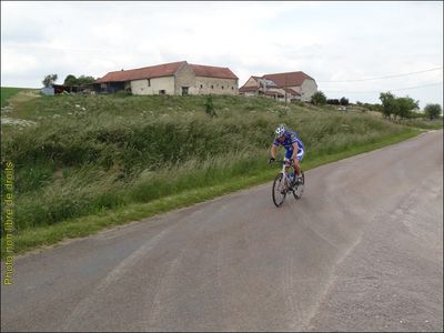 14-06-01_Chpt_Bourgogne_Yrouerre067.jpg