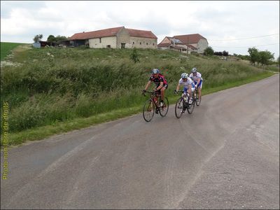 14-06-01_Chpt_Bourgogne_Yrouerre094.jpg